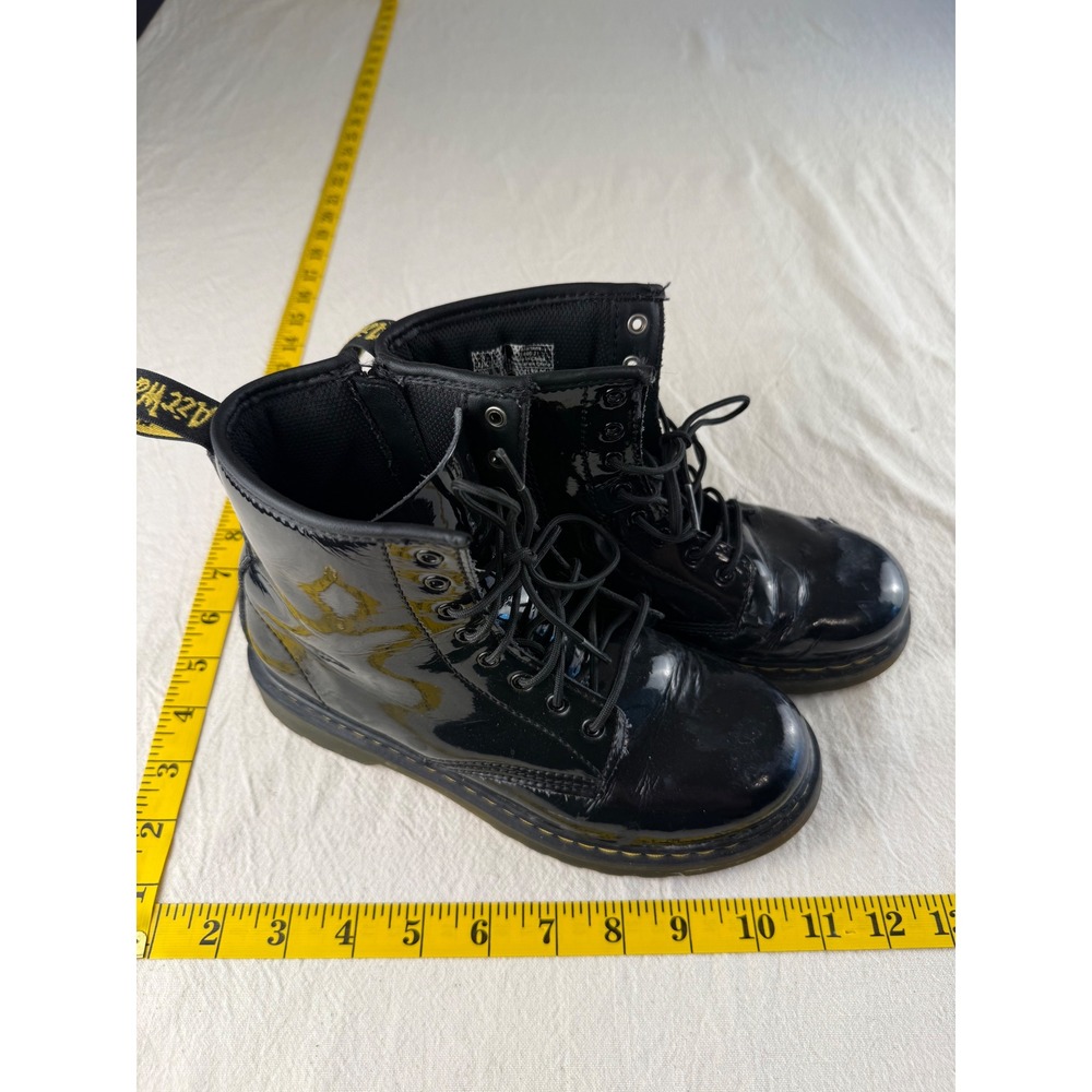Dr. Martens Boots Size 5L Heavily Worn Black Patent Leather 8-Eye Lace Up Combat